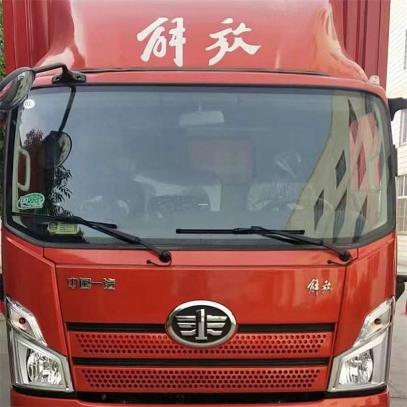 塔什库尔干县：物流专线的高效货运之旅